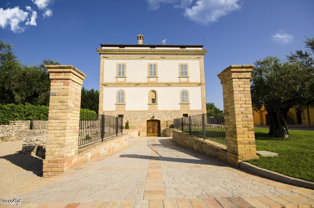 Il Casino Di Remartello Loreto Aprutino